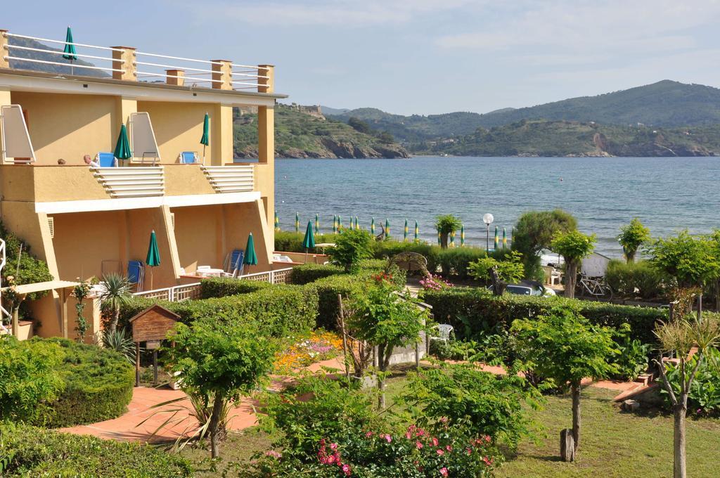 Hotel Le Acacie 카폴리베리 외부 사진