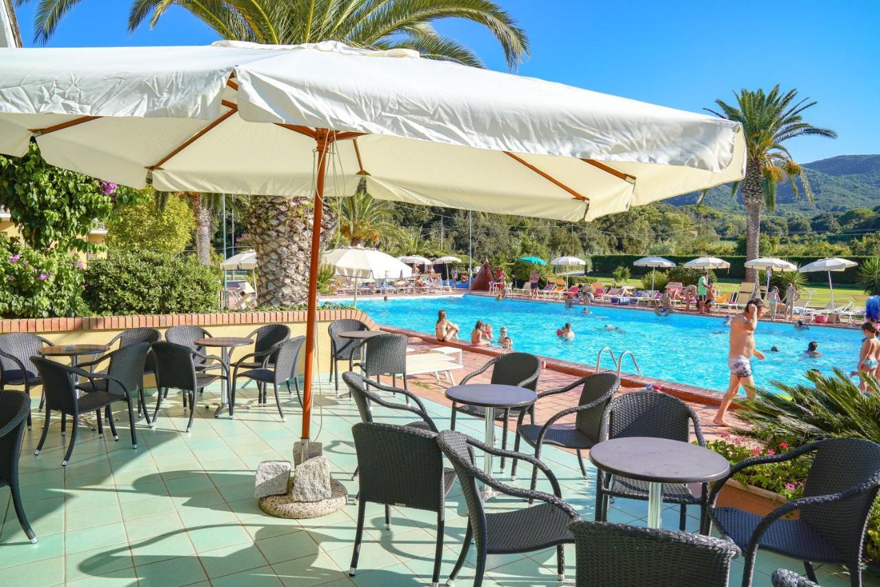 Hotel Le Acacie 카폴리베리 외부 사진